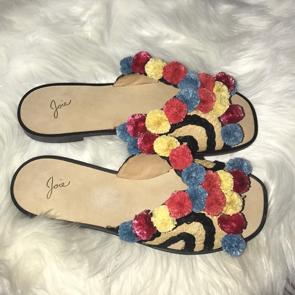 π₯Joie raffia Pom Pom sandals.π₯π₯π₯π₯π₯π₯ - Picture 5 of 7
